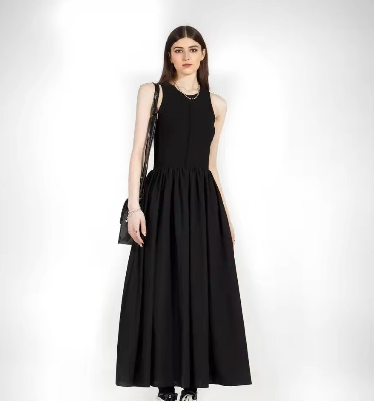 Women's Elegant Summer Casual Maxi Dress with Round Neckline & Solid Ruffle Hem Washable-Wholesale Supply